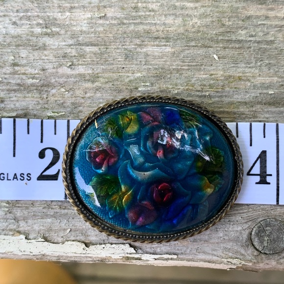 Stunning Floral Blue resin Filled Scarf or Dress Clip Vintage Fashion. - Picture 6 of 7